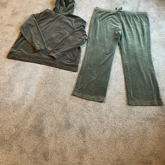 Green Velour Zip Up Hoodie and Pants Set Hoodie 3X Pants XXL Lounge Wear - Picture 16 of 16